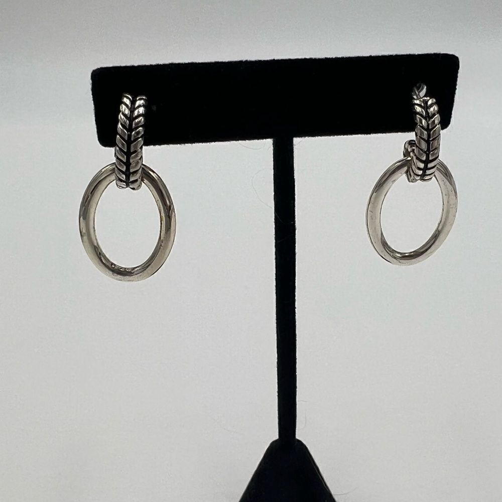 Designer Inspired Silver Tone Costume Jewelry Earrings - Picture 10 of 10